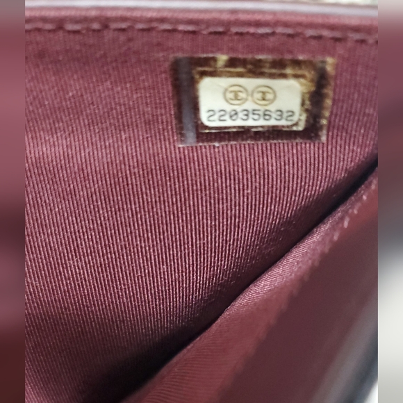 CHANEL Caviar Long wallet - Picture 8 of 10